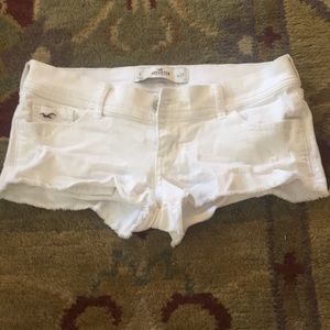 HOLLISTER white shorts